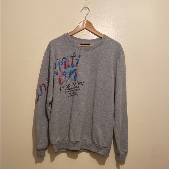 KATYA DOBRYAKOVA Tops - KATYA DOBRYAKOVA Gray Crewneck Sweatshirt with Graphic Design